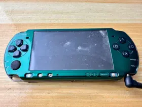 Pspj-30004 Sony Playstation Psp 3006 Spirited Green Handheld System Console Parts Or Repair