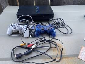Sony Pt125196473 Playstation 2 Fat Console Bundle-oem Controllers Cables-1 Game