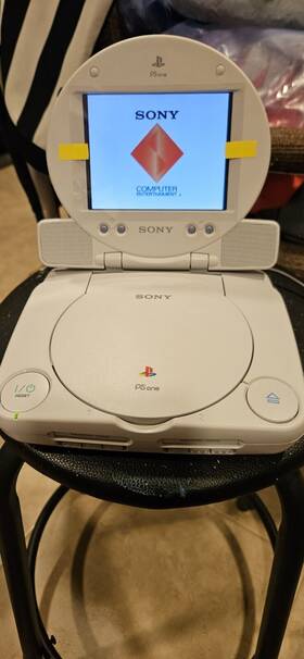 Sony Scph-141 Playstation 1 With Lcd Screen