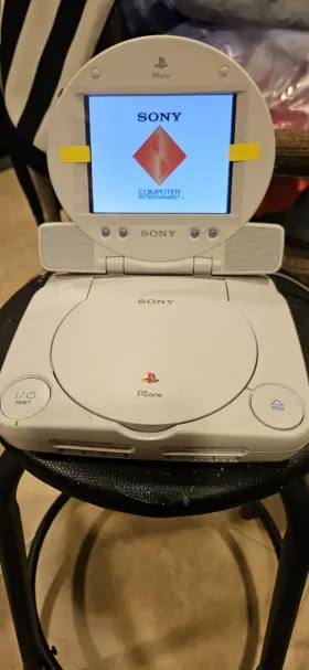 Scph-141 Sony Playstation 1 With Lcd Screen