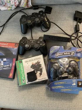 Station2 Sony Platy Controllers And Games