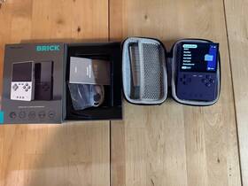 Trimui 784227930554 Brick Retro Handheld Video Game Console - 64 Gb Sd Purple Pakui