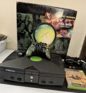 X09-5853-01 Xbox Original Console Star Wars Tetris Bundle Complete With Box - No Inserts