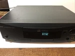 Lg Dvs VE-200 Cd-interactive Player Powers 1998 No Controller/remote Used. Price: $239.99.