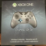 Microsoft Xbox One Limited Edition Halo 5: Guardians Unsc Controller New. Price: $167.50.