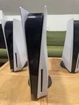 Sony Playstation PS5 825GB 4K Ntsc-u/c White/black Used. Price: $325.00.