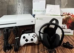 Xbox One 1TB White Console Bundle Tested Controller Headset Used. Price: $139.99.