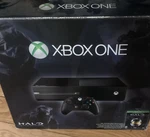 Microsoft Xbox One Halo: The Master Chief Collection Bundle 500GB Black Console Used. Price: $200.00.