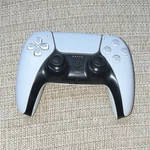 Sony Dualsense Wireless Controller White/black For Playstation 5 Console Used. Price: $34.48.