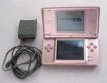 Nintendo Ds Lite Metallic Rose UGS-001 Bundle Used. Price: $79.99.