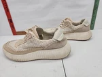Dolce Vita Womens Dolen Sneakers Us 9 Ivory Tan Leather Lace-up Closure Pre-owned. Price: $39.99.