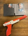 Nes Super Mario - Duck Hunt X 2 (nintendo Entertainment System) W Gun/zapper Good. Price: $30.00.