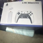 Gamer 2.4G Wireless Controller White Black Multi-platform High Sensitivity Open. Price: $20.00.