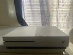 Microsoft Xbox One 1TB Console Gaming System White 1540 Used. Price: $105.00.